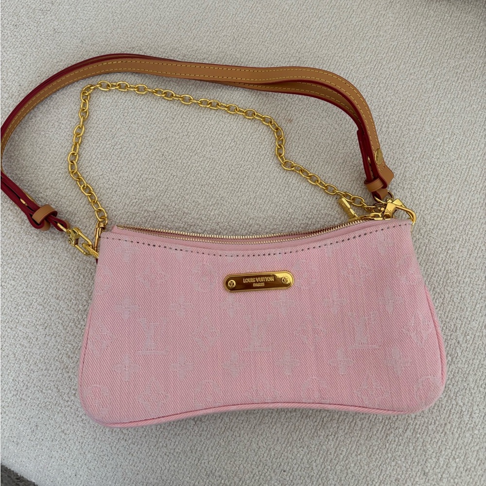 Upcycled pink denim Louis Vuitton shoulder bag with chain